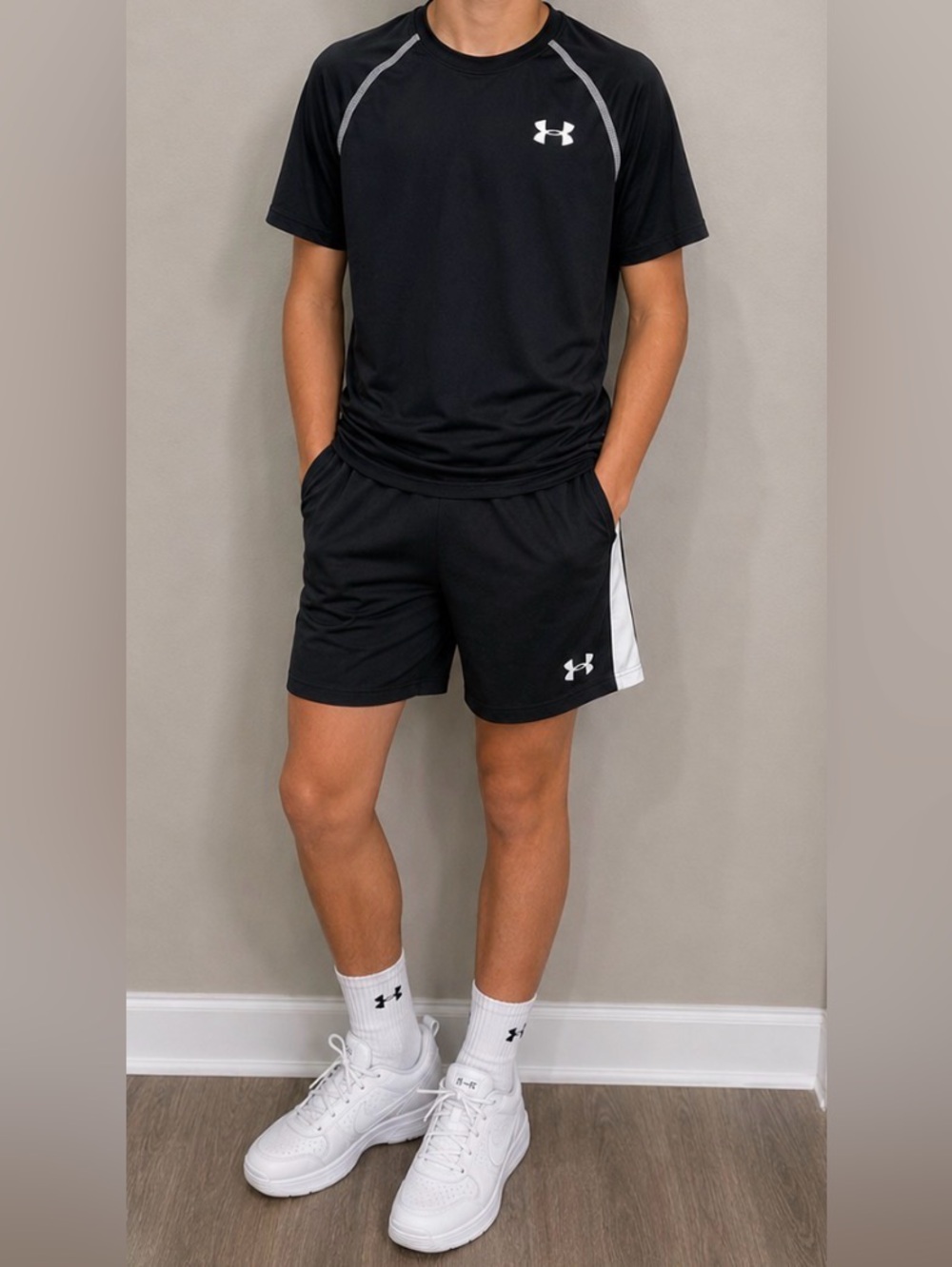 Under Armour Boys Girls Shorts Shirts Sports Youth Large Heat Gear Kids Bundle